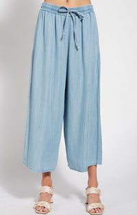 Easel Light Wash Denim Pants