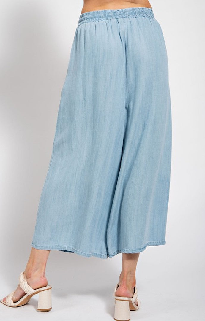 Easel Light Wash Denim Pants