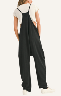 Miou Muse Black Textured Sleeveless Loose Fit Jumpsuit