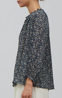 grade & gather Midnight Floral Print Blouse
